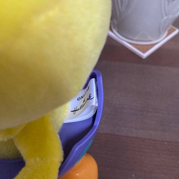 Hallmark Singing Tweetybird - Picture 3 of 3